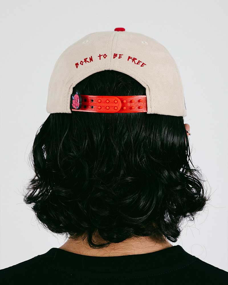 GORRA BEIGE / ROJA H