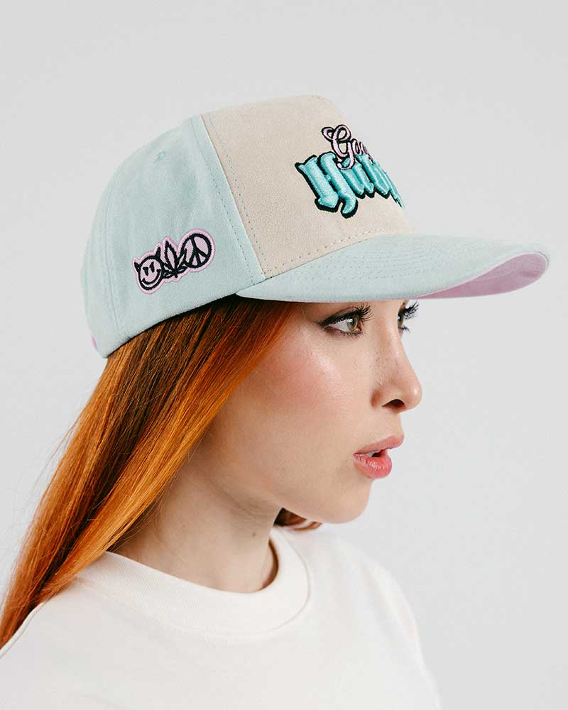 GORRA BEIGE / VERDE GOOD HABITS